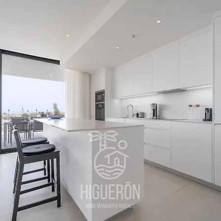 Higueronrentals El Dado Apartment *